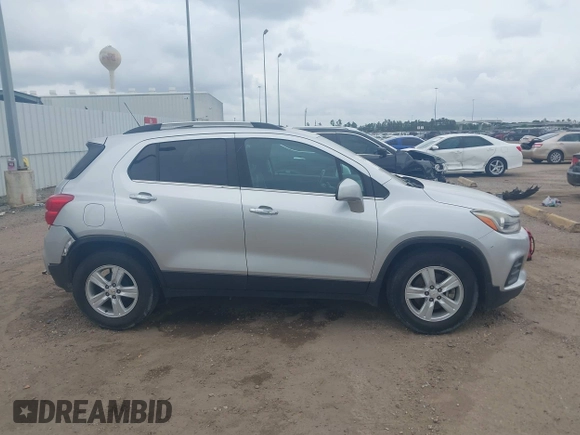 2017 Chevrolet Trax LT with VIN KL7CJLSB5HB220984, listed as a IAAI auction lot 42139289 with 149,104 mi miles and . Bid and sale history available at carsss.com. Image 13.