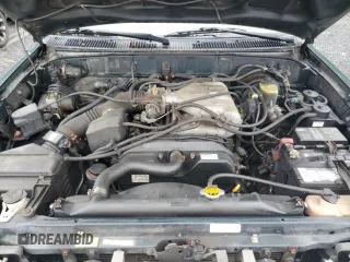 1996 Toyota 4Runner SR5 z VIN JT3HN86R6T0039290, wystawiony jako Copart lot #56039115 z przebiegiem 137 114 mil mil oraz Czysty tytuł • Clean title. Historia ofert i sprzedaży dostępna na DreamBid. Obrazek 12.