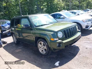 2008 Jeep Patriot Sport with VIN 1J8FF28W58D573793, listed as a IAAI auction lot 42384340 with 180,489 mi miles and . Bid and sale history available at DreamBid. Image 1.