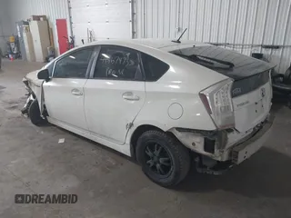 2011 Toyota Prius I with VIN JTDKN3DU1B0270303, listed as a IAAI auction lot 41367473 with 1 mi miles. Bid and sale history available at carsss.com. Image 3.