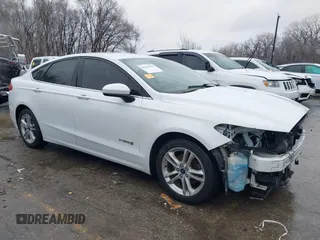 2018 Ford Fusion Hybrid SE with VIN 3FA6P0LU6JR177745, listed as a IAAI auction lot 41433376 with 97,025 mi miles. Bid and sale history available at carsss.com. Image 14.
