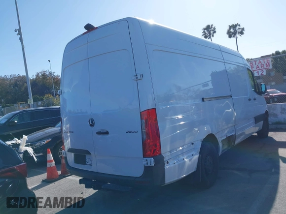 2023 Mercedes-Benz Sprinter Cargo with VIN W1Y4NCHY2PT151425, listed as a IAAI auction lot 41889490 with 27,563 mi miles. Bid and sale history available at carsss.com. Image 4.
