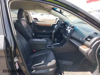 2015 Subaru Outback 2.5i Limited with VIN 4S4BSAJC1F3271511, listed as a IAAI auction lot 42087304 with 167,215 mi miles. Bid and sale history available at carsss.com. Image 5.