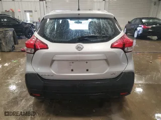 2018 Nissan Kicks SR with VIN 3N1CP5CU6JL541145, listed as a Copart auction lot 48081725 with 43,828 mi miles and Clean Title. Bid and sale history available at carsss.com. Image 6.
