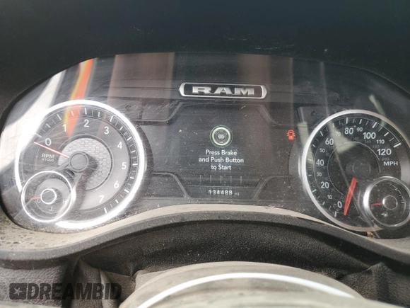 2019 Ram 1500 Big Horn z VIN 1C6SRFFT2KN812531, wystawiony jako Copart lot #51213075 z przebiegiem 134 488 mil mil oraz Szkoda całkowita • Salvage title. Historia ofert i sprzedaży dostępna na DreamBid. Obrazek 9.