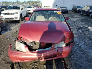 2000 Mazda 626 LX with VIN 1YVGF22CXY5172092, listed as a Copart auction lot 81960694 with 214,185 mi miles and Salvage Title. Bid and sale history available at carsss.com. Image 5.