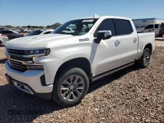 2022 Chevrolet Silverado 1500 High Country with VIN 1GCUYHEL3NZ116548, listed as a Copart auction lot 49336275 with 96,955 mi miles and Salvage Title. Bid and sale history available at DreamBid. Image 1.