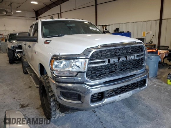 2020 Ram 2500 Tradesman with VIN 3C6UR5CJ7LG146038, listed as a Copart auction lot 88790825 with 77,398 mi miles and Salvage Title. Bid and sale history available at carsss.com. Image 4.