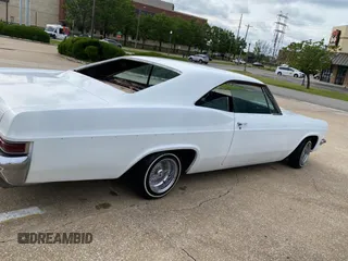 1966 Chevrolet Impala z VIN 164376R130769, wystawiony jako Copart lot #56249945 z przebiegiem 26 996 mil mil oraz Czysty tytuł • Clean title. Historia ofert i sprzedaży dostępna na DreamBid. Obrazek 4.