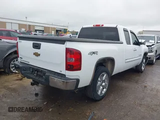 2011 Chevrolet Silverado 1500 LT with VIN 1GCRKSE32BZ176823, listed as a IAAI auction lot 41957809 with 136,759 mi miles and . Bid and sale history available at DreamBid. Image 4.