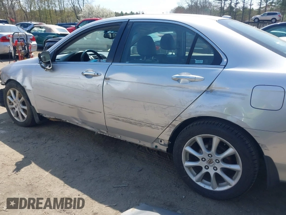 2006 Acura TSX with VIN JH4CL96826C012422, listed as a IAAI auction lot 42098806 with 186,706 mi miles and . Bid and sale history available at DreamBid. Image 6.