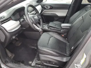 2023 Jeep Compass Limited с VIN 3C4NJDCN5PT523870, выставлен на аукционе Copart как лот 58393075 с пробегом 41 350 миль миль и Списание • Salvage title. История ставок и продаж доступна на DreamBid. Изображение 7.