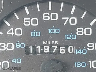 1996 Dodge Ram 1500 with VIN 3B7HC13Z2TG112230, listed as a IAAI auction lot 41812400 with 119,750 mi miles. Bid and sale history available at carsss.com. Image 15.