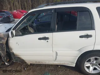 2001 Suzuki Grand Vitara with VIN JS3TE62V214154487, listed as a IAAI auction lot 41116104 with 1 mi miles. Bid and sale history available at carsss.com. Image 15.