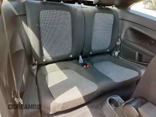 2019 Volkswagen Beetle S с VIN 3VWFD7AT0KM714028, выставлен на аукционе Copart как лот 59209825 с пробегом 180 489 миль миль и Списание • Salvage title. История ставок и продаж доступна на DreamBid. Изображение 10.