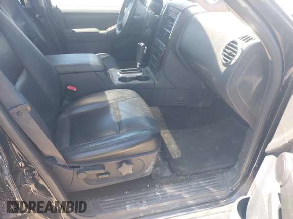 2006 Ford Explorer Limited с VIN 1FMEU75816UB47085, выставлен на аукционе IAAI как лот 42649186 с пробегом 196 606 миль миль и . История ставок и продаж доступна на DreamBid. Изображение 5.