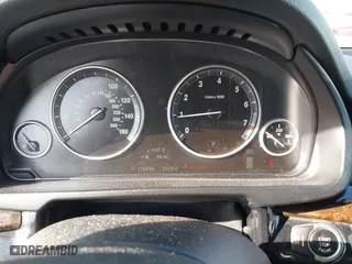 2016 BMW X5 xDrive35i with VIN 5UXKR0C52G0P29633, listed as a IAAI auction lot 41057391 with 176,697 mi miles. Bid and sale history available at carsss.com. Image 7.