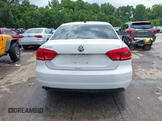 2015 Volkswagen Passat S with VIN 1VWAS7A35FC111535, listed as a IAAI auction lot 42438546 with 176,681 mi miles and . Bid and sale history available at DreamBid. Image 17.