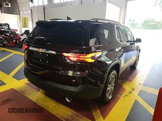 2022 Chevrolet Traverse LT Cloth z VIN 1GNEVGKW2NJ154512, wystawiony jako IAAI lot #42569716 z przebiegiem 84 735 mil mil oraz . Historia ofert i sprzedaży dostępna na DreamBid. Obrazek 27.