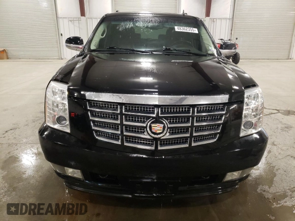 2011 Cadillac Escalade Premium z VIN 1GYS4CEFXBR143221, wystawiony jako Copart lot #48362355 z przebiegiem 189 005 mil mil oraz Szkody całkowita. Historia ofert i sprzedaży dostępna na DreamBid. Obrazek 5.