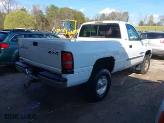 2001 Dodge Ram 1500 with VIN 1B7HF16Y61S166436, listed as a IAAI auction lot 41878348 with 143,114 mi miles. Bid and sale history available at carsss.com. Image 4.