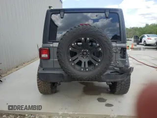 2020 Jeep Wrangler Unlimited Sport with VIN 1C4HJXDG6LW311546, listed as a Copart auction lot 51675395 with 27,679 mi miles and Salvage title. Bid and sale history available at DreamBid. Image 6.