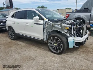 2022 Lincoln Nautilus Reserve with VIN 2LMPJ8KP3NBL27793, listed as a Copart auction lot 61820284 with 16,163 mi miles and Salvage Title. Bid and sale history available at carsss.com. Image 4.