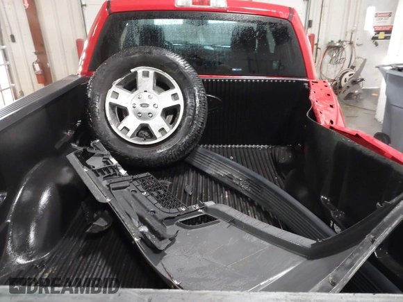 2004 Ford F-150 XLT with VIN 1FTPX14594NA10962, listed as a IAAI auction lot 41387276 with 200,620 mi miles and . Bid and sale history available at carsss.com. Image 18.