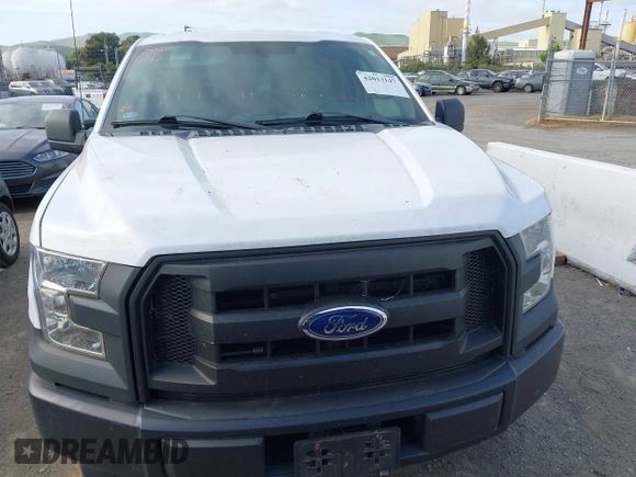 2017 Ford F-150 XL with VIN 1FTEX1CG0HKC30914, listed as a IAAI auction lot 42013147 with 40,279 mi miles. Bid and sale history available at carsss.com. Image 12.