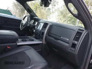 2017 Ram 1500 Rebel z VIN 1C6RR7YT0HS784756, wystawiony jako IAAI lot #41543549 z przebiegiem 146 727 mil mil oraz . Historia ofert i sprzedaży dostępna na DreamBid. Obrazek 5.