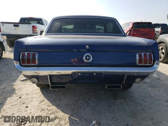 1965 Ford Mustang z VIN 5F07T661135, wystawiony jako Copart lot #44177515 z przebiegiem 2 330 mil mil oraz Szkoda całkowita • Salvage title. Historia ofert i sprzedaży dostępna na DreamBid. Obrazek 6.