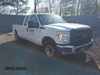 2016 Ford Super Duty F-250 SRW XLT with VIN 1FT7X2A64GEB01645, listed as a IAAI auction lot 42067125 with 342,316 mi miles. Bid and sale history available at carsss.com. Image 1.