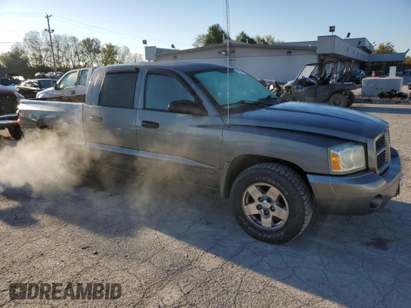 2006 Dodge Dakota SLT with VIN 1D7HW48K46S624630, listed as a Copart auction lot 76592394 with 135,679 mi miles and Salvage Title. Bid and sale history available at carsss.com. Image 4.