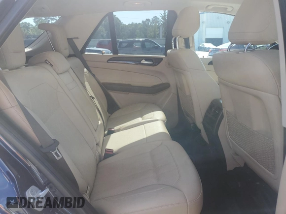 2017 Mercedes-Benz GLE 350 z VIN 4JGDA5JB4HA869245, wystawiony jako Copart lot #57169465 z przebiegiem 106 136 mil mil oraz Szkoda całkowita • Salvage title. Historia ofert i sprzedaży dostępna na DreamBid. Obrazek 11.