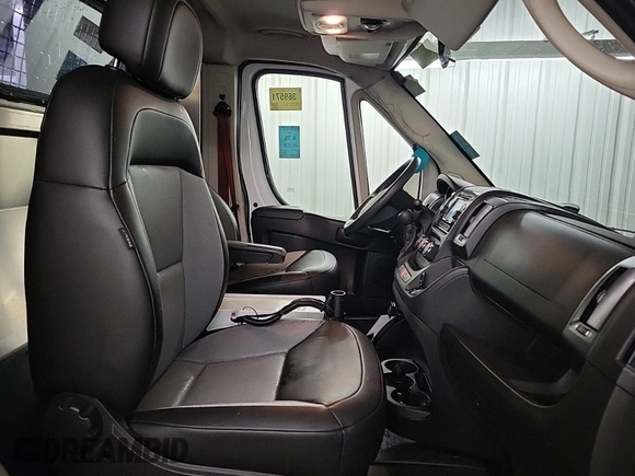 2017 Ram ProMaster Cargo with VIN 3C6TRVAG5HE541809, listed as a IAAI auction lot 41954523 with 84,656 mi miles and . Bid and sale history available at DreamBid. Image 18.