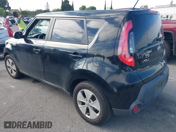 2015 Kia Soul z VIN KNDJN2A28F7169376, wystawiony jako IAAI lot #41910666 z przebiegiem 133 869 mil mil oraz . Historia ofert i sprzedaży dostępna na DreamBid. Obrazek 3.