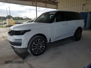 2020 Land Rover Range Rover z VIN SALGR2SU0LA570488, wystawiony jako Copart lot #73030624 z przebiegiem 42 616 mil mil oraz Szkoda całkowita • Salvage title. Historia ofert i sprzedaży dostępna na DreamBid. Obrazek 1.
