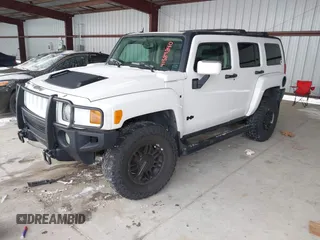2007 Hummer H3 SUV with VIN 5GTDN13E978203246, listed as a IAAI auction lot 41389840 with 160,983 mi miles and . Bid and sale history available at DreamBid. Image 2.