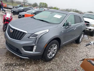 2020 Cadillac XT5 Premium Luxury FWD with VIN 1GYKNCRS2LZ139766, listed as a IAAI auction lot 41949393 with 59,335 mi miles and . Bid and sale history available at carsss.com. Image 17.