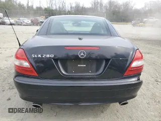 2008 Mercedes-Benz SLK-Class 3.0L with VIN WDBWK54F98F177511, listed as a Copart auction lot 51162175 with 62,082 mi miles and Salvage Title. Bid and sale history available at carsss.com. Image 6.