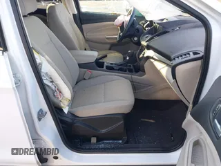 2017 Ford Escape SE with VIN 1FMCU9GD5HUE00425, listed as a IAAI auction lot 41843115 with 64,896 mi miles. Bid and sale history available at carsss.com. Image 5.
