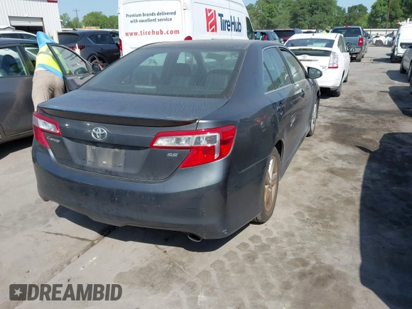 2013 Toyota Camry L with VIN 4T1BF1FK6DU655473, listed as a IAAI auction lot 42018906 with 185,374 mi miles. Bid and sale history available at carsss.com. Image 4.