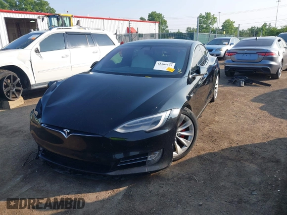 2018 Tesla Model S 75D with VIN 5YJSA1E45JF269282, listed as a IAAI auction lot 42404695 with 251,795 mi miles and . Bid and sale history available at DreamBid. Image 13.