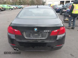 2014 BMW 5 Series 528i with VIN WBA5A5C5XED502261, listed as a IAAI auction lot 41418334 with 139,983 mi miles. Bid and sale history available at carsss.com. Image 16.