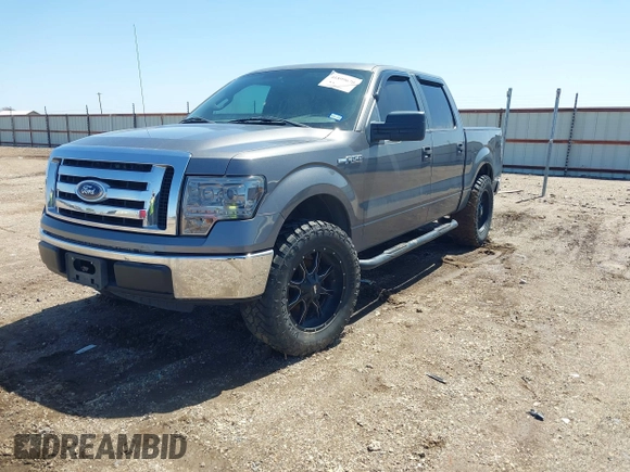 2010 Ford F-150 XL with VIN 1FTEW1C87AKA22952, listed as a IAAI auction lot 41899670 with 167,618 mi miles. Bid and sale history available at carsss.com. Image 17.