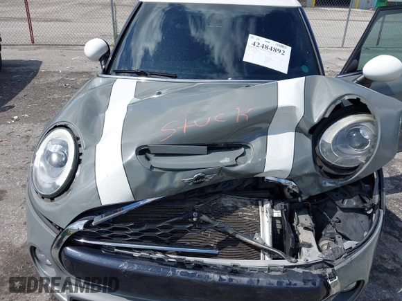 2018 MINI Hardtop 4 Door Cooper S с VIN WMWXU3C55J2F51056, выставлен на аукционе IAAI как лот 42484892 с пробегом 107 460 миль миль и . История ставок и продаж доступна на DreamBid. Изображение 10.