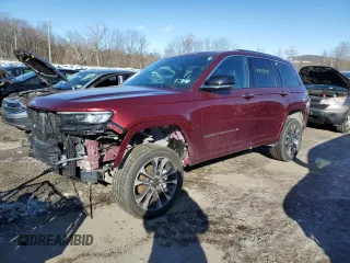 2022 Jeep Grand Cherokee Overland with VIN 1C4RJHDG1N8630323, listed as a Copart auction lot 45178015 with 31,493 mi miles and Salvage title. Bid and sale history available at DreamBid. Image 1.