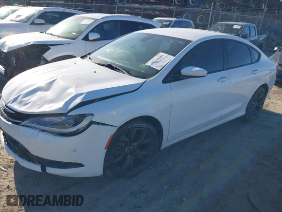 2016 Chrysler 200 S with VIN 1C3CCCBB7GN102482, listed as a IAAI auction lot 41838681 with 113,816 mi miles. Bid and sale history available at carsss.com. Image 17.