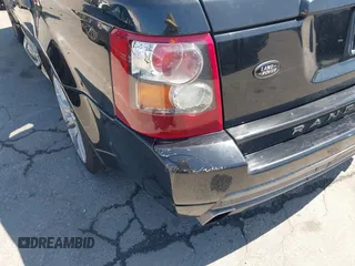 2008 Land Rover Range Rover Sport SC с VIN SALSH23448A124038, выставлен на аукционе IAAI как лот 41991703 с пробегом 158 999 миль миль и . История ставок и продаж доступна на DreamBid. Изображение 18.