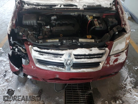 2010 Dodge Grand Caravan Crew with VIN 2D4RN6DX7AR446546, listed as a Copart auction lot 42484005 with 118,104 mi miles and Salvage Title. Bid and sale history available at DreamBid. Image 14.